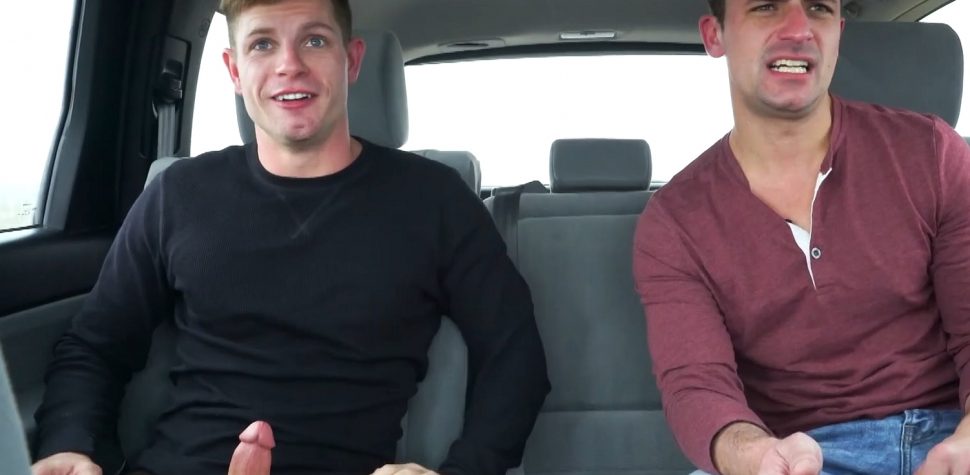 Blowjob In A Car - Sexy guy in a car getting a blowjob - Gay Porn Wire