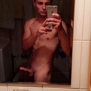 Nude Boy Selfie