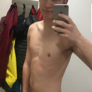 Nude Boy Selfie