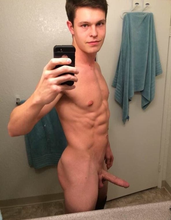 Nude mirror self picture